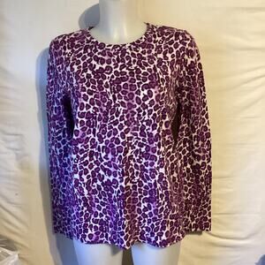 2646 NWOT Hannah Womens Fuzzy Leopard Long Sleeve Crew Neck Purple/White Small